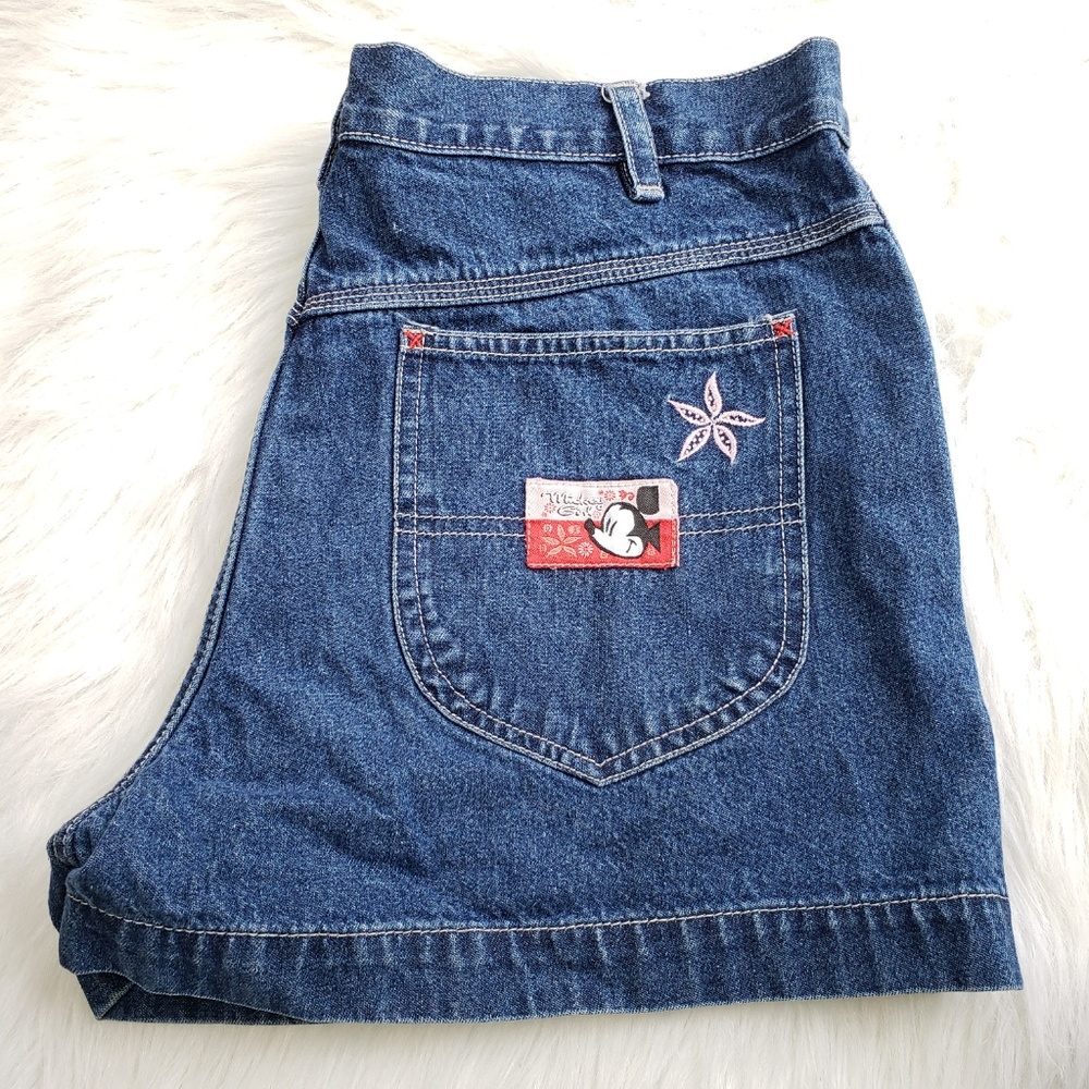 Vintage Mickey Embroidered Flower Floral Mickey Girl Patch Junior Size 13 Shorts